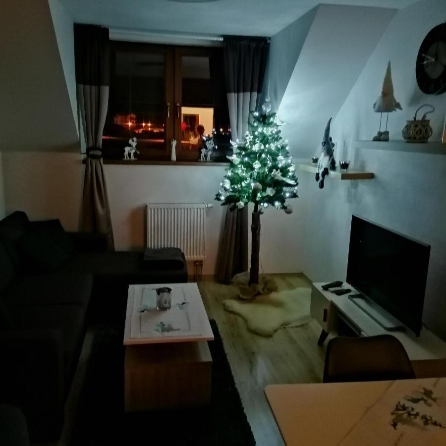 Apartman Angel Vel'ka Lomnica Eksteriør billede